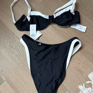 NWT Abercrombie Black and White Bikini Set